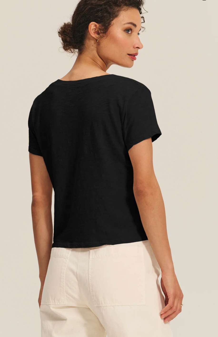 Velvet by Graham &amp; Spencer Original Short sleeve V-neck Elisha tee