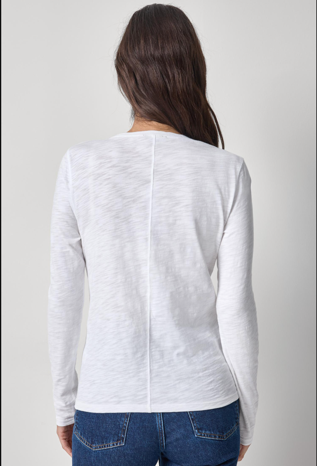 Long Sleeve V-Neck t-shirt