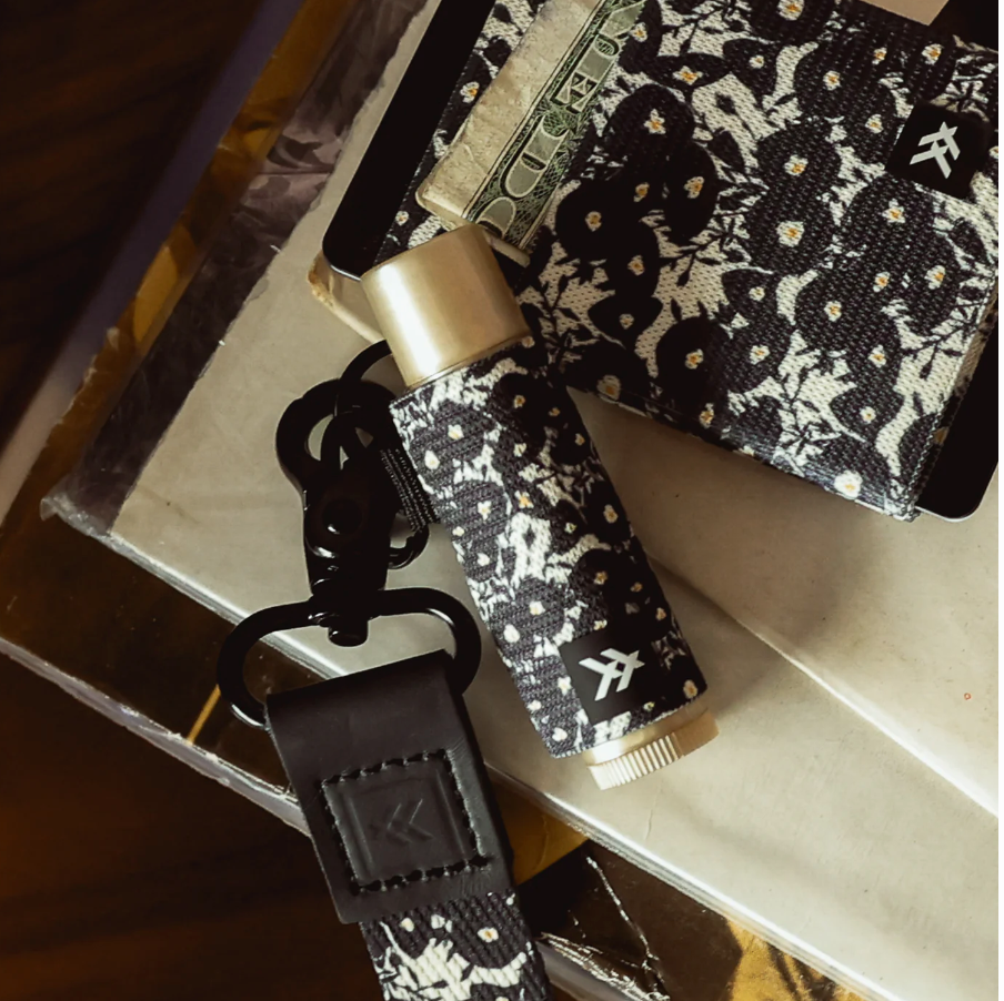 Thread Wallets Elastic Lip Balm holder Keychain
